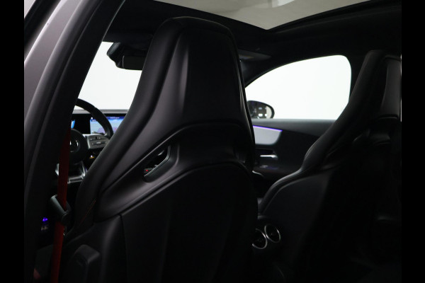 Mercedes-Benz A-Klasse AMG 35 4MATIC 306 PK ORIG. NL PANORAMA | BURMESTER | 360 CAMERA | MAGNO MOUNTAIN GRAY | PERFORMANCE SEATS