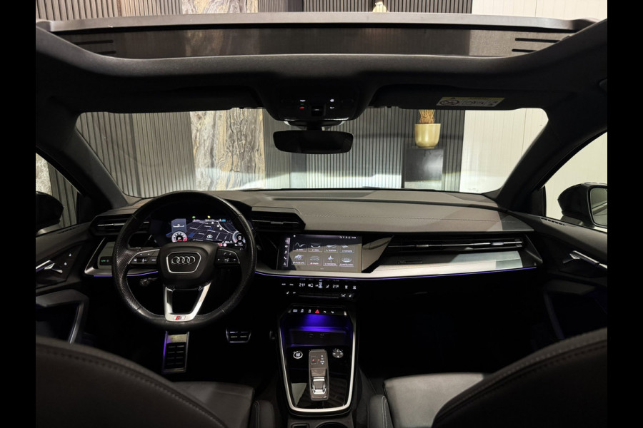 Audi A3 Sportback 35 TFSI Edition One 3x S-Line|PANO|AMBI LIGHTS|MATRIX|KEYLESS