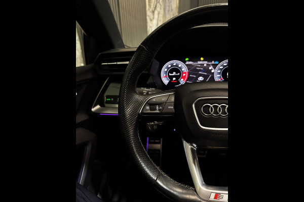 Audi A3 Sportback 35 TFSI Edition One 3x S-Line|PANO|AMBI LIGHTS|MATRIX|KEYLESS