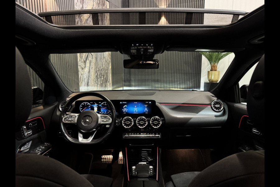 Mercedes-Benz GLA 200 AMG 45 PACK|PANO|SFEER|MEMORY|BLIND SPOT|BOMVOL!
