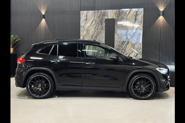 Mercedes-Benz GLA 200 AMG 45 PACK|PANO|SFEER|MEMORY|BLIND SPOT|BOMVOL!