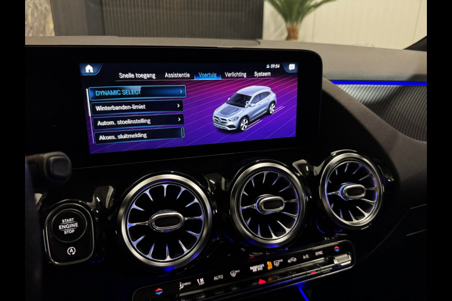 Mercedes-Benz GLA 200 AMG 45 PACK|PANO|SFEER|MEMORY|BLIND SPOT|BOMVOL!