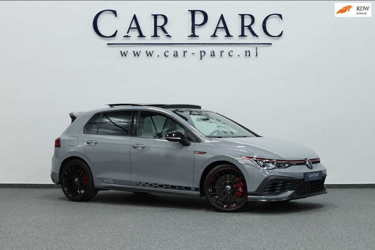 Volkswagen Golf 2.0 TSI GTI Clubsport 45 Jahre Edition 300+PK AKRAPOVIC/IQ/VIRTUAL/SFEER/PANO/LEER/CAM/LINE/ACC/12 MND GARANTIE!