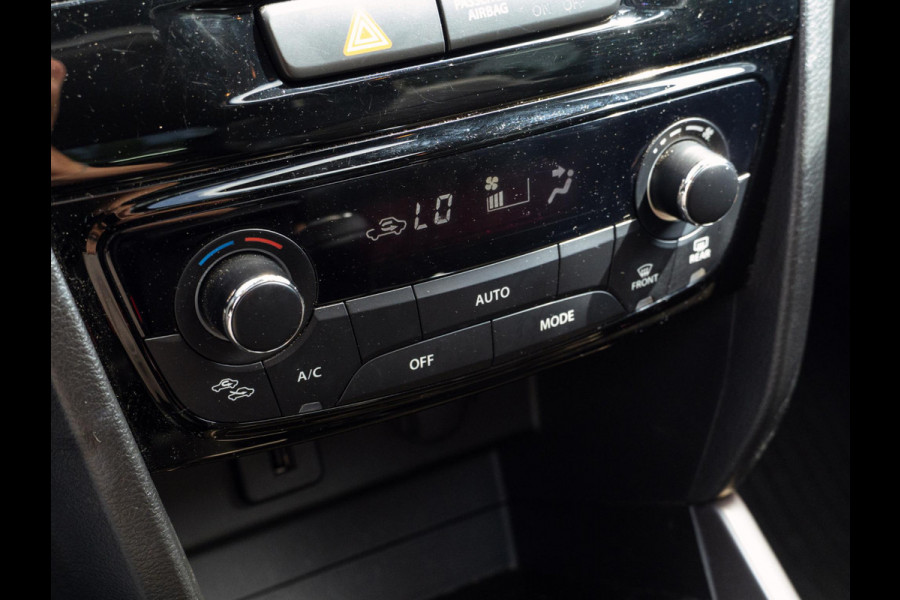 Suzuki Vitara 1.4 Boosterjet Style Smart Hybrid|Panorama|Leer