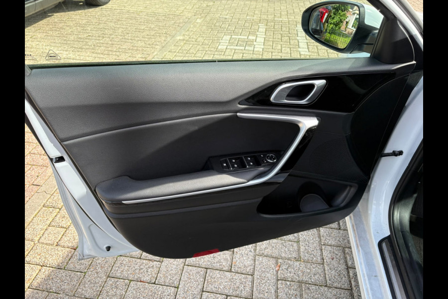 Kia Ceed Sportswagon 1.6 GDI PHEV DynamicLine GARANTIE, NIEUW STAAT !
