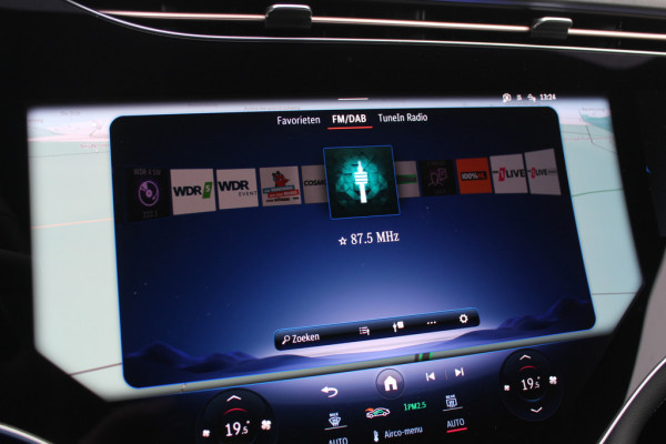 Mercedes-Benz EQS 450+ Edition 1 108 kWh / Hyperscreen / Panoramadak / 360Camera / Head-up / Burmester 3D Audio / Achterasbesturing / Laser LED / 21'' / Sfeerverlichting / Luchtvering / Keyless / Stoelventilatie / Dodehoek / DAB / A