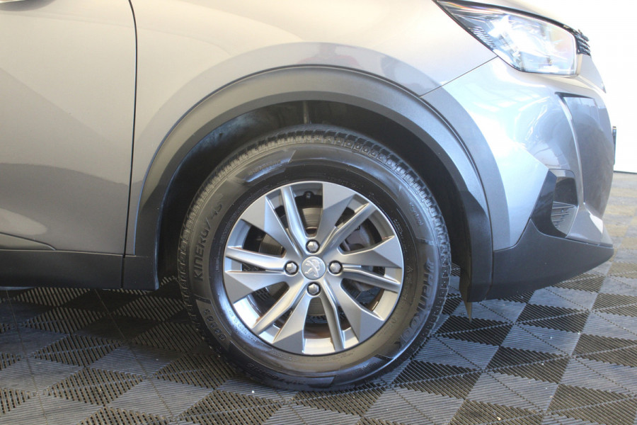 Peugeot 2008 1.2 PureTech Active Pack |Camera|Navi|