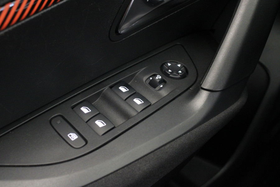 Peugeot 2008 1.2 PureTech Active Pack |Camera|Navi|