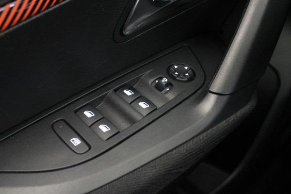 Peugeot 2008 1.2 PureTech Active Pack |Camera|Navi|