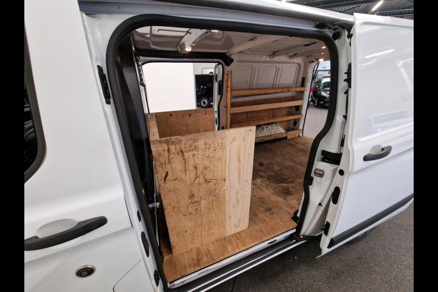 Ford Transit Custom 300 2.0 TDCI L2H1 Trend MHEV Parkeersensoren Stoelverwarming Airco Cruise Control