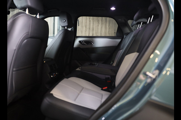 Land Rover Range Rover Velar 2.0 P400e Edition / Head Up / 360 Camera / Two Tone Leder / Acc / Lane Assist / Dode Hoek / Trekhaak