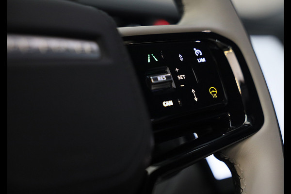 Land Rover Range Rover Velar 2.0 P400e Edition / Head Up / 360 Camera / Two Tone Leder / Acc / Lane Assist / Dode Hoek / Trekhaak