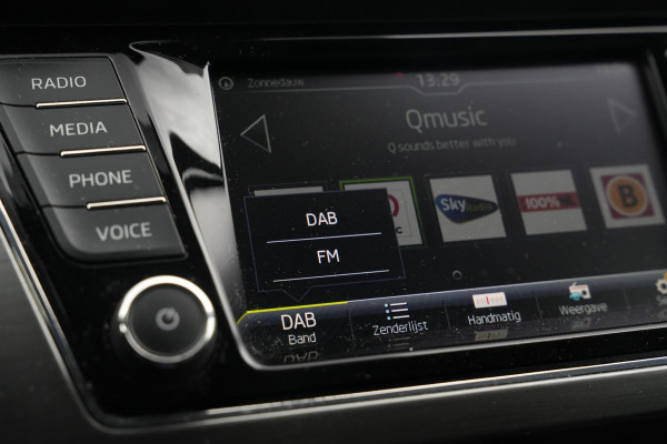 Škoda Fabia Combi 1.0 TSI Business Edition Carplay DAB+ Cruise Clima Navi 16''LM