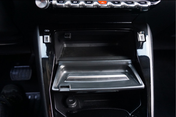 Peugeot 208 1.2 Hybrid 110 e-DCS6 Allure Cruise control adaptief/file assistent