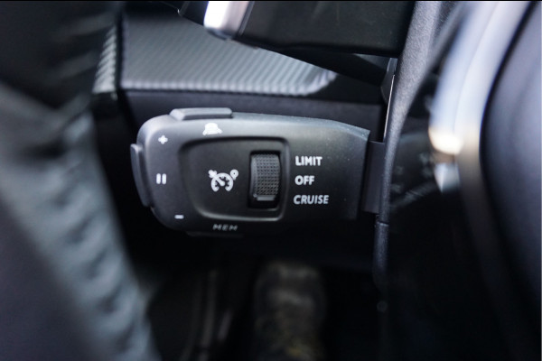 Peugeot 208 1.2 Hybrid 110 e-DCS6 Allure Cruise control adaptief/file assistent