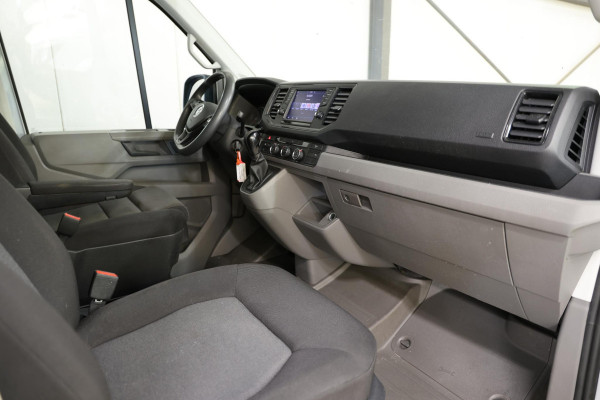 Volkswagen Crafter 2.0 TDI AUTOMAAT L3H3 LAADKLEP EN TREKHAAK