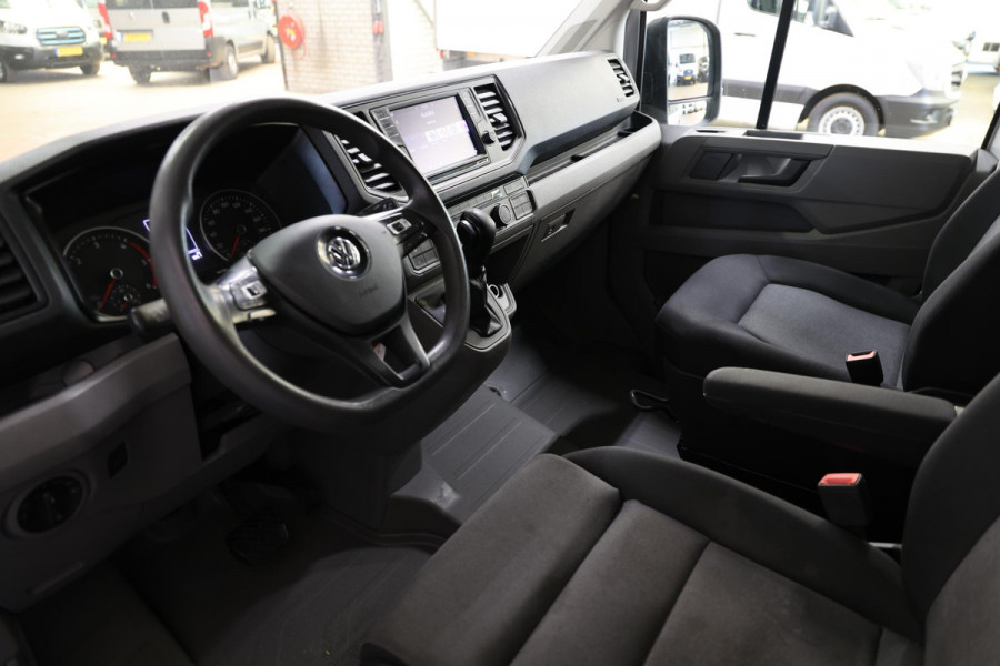 Volkswagen Crafter 2.0 TDI AUTOMAAT L3H3 LAADKLEP EN TREKHAAK