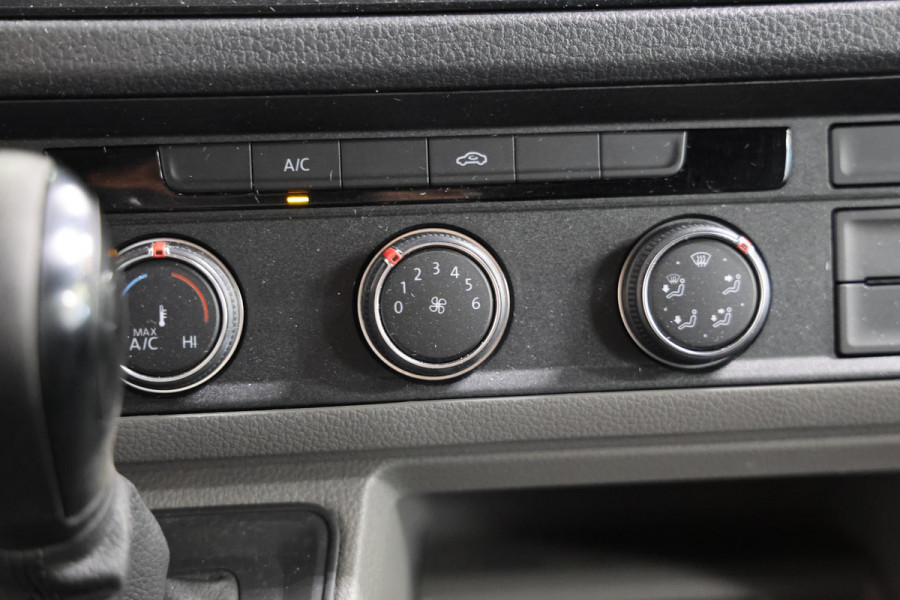 Volkswagen Crafter 2.0 TDI AUTOMAAT L3H3 LAADKLEP EN TREKHAAK