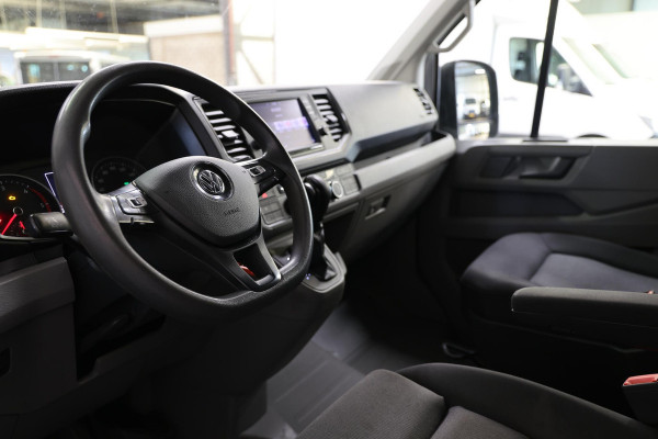 Volkswagen Crafter 2.0 TDI AUTOMAAT L3H3 LAADKLEP EN TREKHAAK