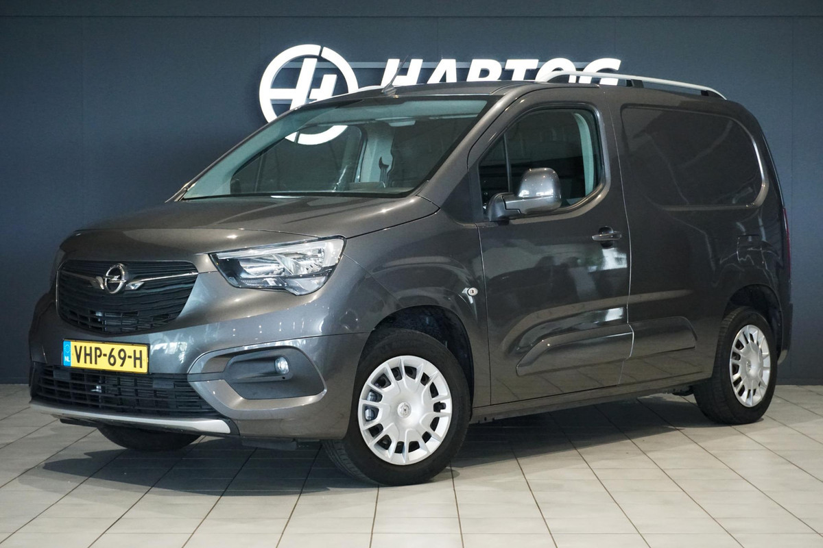 Opel Combo 1.2 Turbo L1H1 Edition *MARGE* + APPLE CARPLAY / TREKHAAK / SENSOREN