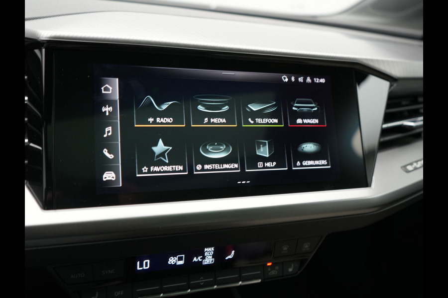 Audi Q4 Sportback e-tron 35 S Line 55 kWh 170pk Dealer O.H. | Panodak | Adaptive Cruise | Camera | Matrix LED | Lederen Comfortstoelen Verwarmd | Virtual Cockpit | Lane Assist | DAB | 21"L.M |