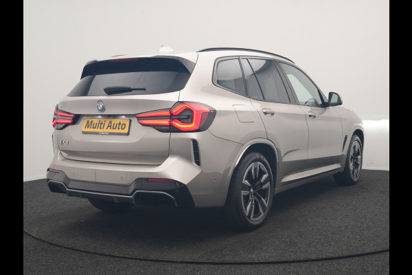 BMW iX3 M Sport 80 kWh 286pk Dealer O.H | Panodak | Adaptive Cruise | Camera | Lederen Sportstoelen Memory & Verwarmd | Sfeerverlichting | Blis | Apple Carplay | Navigatie | DAB | 19"L.M