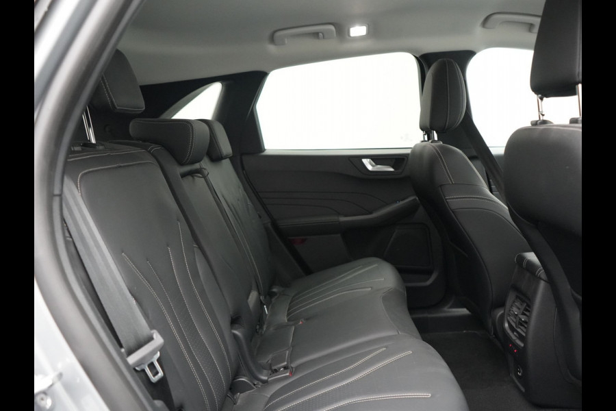 Ford Kuga 2.5 PHEV Vignale 225pk Dealer O.H. | Trekhaak Afn. | Adaptive Cruise | 360 Camera | Bang & Olufsen | Lederen Sportstoelen Memory & Verwarmd | Stuur Verwarmd | Apple Carplay | Keyless | BLIS | Navigatie | DAB | Plug In Hybrid |