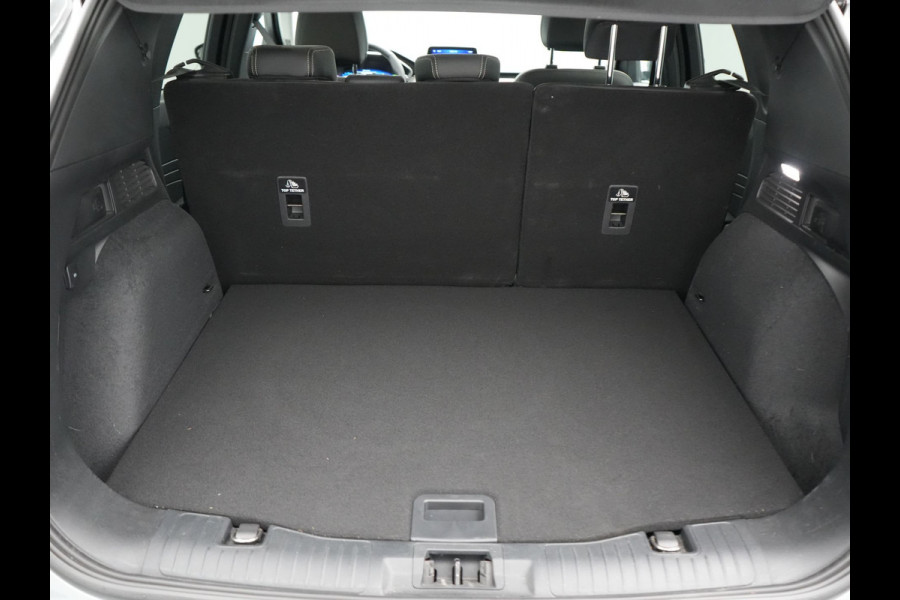 Ford Kuga 2.5 PHEV Vignale 225pk Dealer O.H. | Trekhaak Afn. | Adaptive Cruise | 360 Camera | Bang & Olufsen | Lederen Sportstoelen Memory & Verwarmd | Stuur Verwarmd | Apple Carplay | Keyless | BLIS | Navigatie | DAB | Plug In Hybrid |