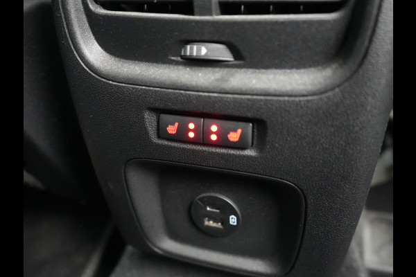 Ford Kuga 2.5 PHEV Vignale 225pk Dealer O.H. | Trekhaak Afn. | Adaptive Cruise | 360 Camera | Bang & Olufsen | Lederen Sportstoelen Memory & Verwarmd | Stuur Verwarmd | Apple Carplay | Keyless | BLIS | Navigatie | DAB | Plug In Hybrid |