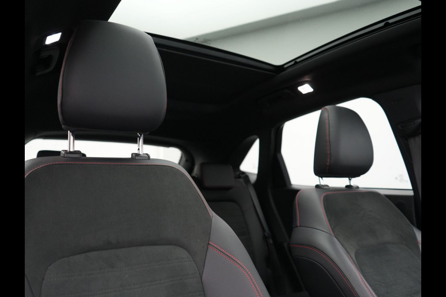 Ford Kuga 2.5 PHEV ST-Line X 225pk Dealer O.H. | Trekhaak Af Fabriek | Panodak | Adaptive Cruise | Head Up | 360 Camera | Bang & Olufsen | Alcantara Sporstoelen Verwarmd | Stuur Verwarmd | Blis | Keyless | Navigatie | DAB | 20"L.M | Plug In Hybrid |