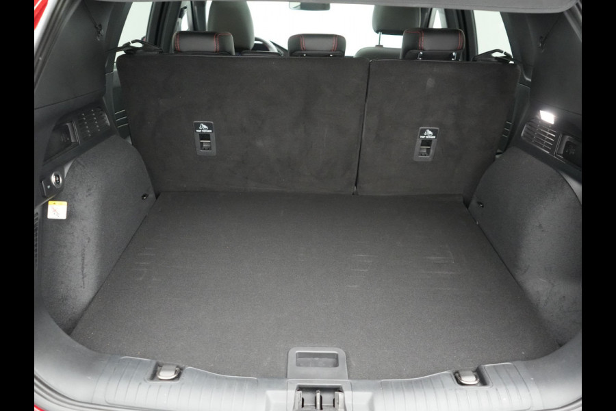 Ford Kuga 2.5 PHEV ST-Line X 225pk Dealer O.H. | Trekhaak Af Fabriek | Panodak | Adaptive Cruise | Head Up | 360 Camera | Bang & Olufsen | Alcantara Sporstoelen Verwarmd | Stuur Verwarmd | Blis | Keyless | Navigatie | DAB | 20"L.M | Plug In Hybrid |
