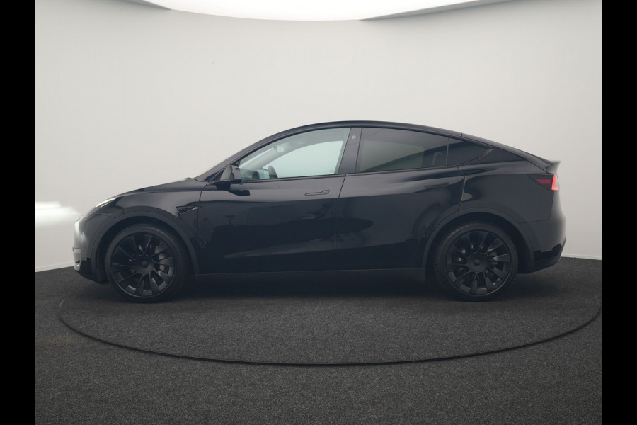 Tesla Model Y Long Range AWD 75 kWh 441pk | Full Self-Driving Capability | Panodak | Adaptive Cruise | 360 Camera | Lederen Sportstoelen Memory & Verwarmd | Navigatie |