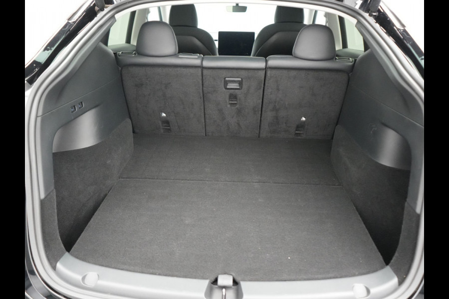 Tesla Model Y Long Range AWD 75 kWh 441pk | Full Self-Driving Capability | Panodak | Adaptive Cruise | 360 Camera | Lederen Sportstoelen Memory & Verwarmd | Navigatie |