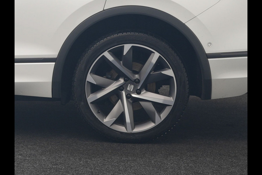 Seat Tarraco 1.4 TSI e-Hybrid PHEV FR Business Intense 245pk Dealer O.H | Trekhaak Af Fabriek | Panodak | Adaptive Cruise | 360 Camera | Sportstoelen Memory & Verwarmd | Keyless | Blis | Stuur Verwarmd | Apple Carplay | Sfeerverlichting | Navigatie | DAB | 20"L.M | Plug In Hybrid