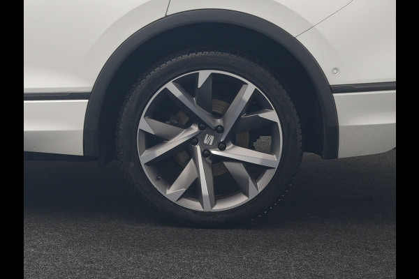 Seat Tarraco 1.4 TSI e-Hybrid PHEV FR Business Intense 245pk Dealer O.H | Trekhaak Af Fabriek | Panodak | Adaptive Cruise | 360 Camera | Sportstoelen Memory & Verwarmd | Keyless | Blis | Stuur Verwarmd | Apple Carplay | Sfeerverlichting | Navigatie | DAB | 20"L.M | Plug In Hybrid