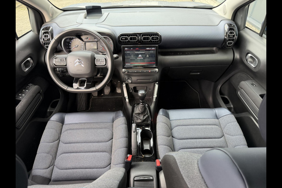 Citroën C3 Aircross 1.2 PureTech Shine Ripcurl 17"/Trekhaak/Stoelverwarming/Head-up/Camera/Apple Carplay & Android Auto