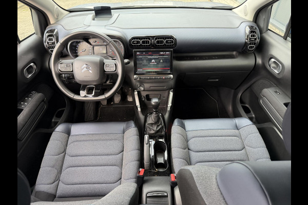 Citroën C3 Aircross 1.2 PureTech Shine Ripcurl 17"/Trekhaak/Stoelverwarming/Head-up/Camera/Apple Carplay & Android Auto