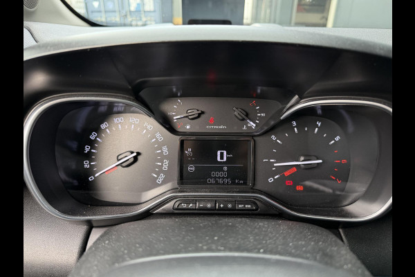 Citroën C3 Aircross 1.2 PureTech Shine Ripcurl 17"/Trekhaak/Stoelverwarming/Head-up/Camera/Apple Carplay & Android Auto