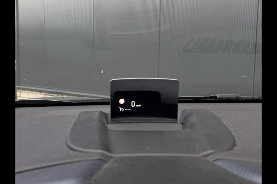 Citroën C3 Aircross 1.2 PureTech Shine Ripcurl 17"/Trekhaak/Stoelverwarming/Head-up/Camera/Apple Carplay & Android Auto