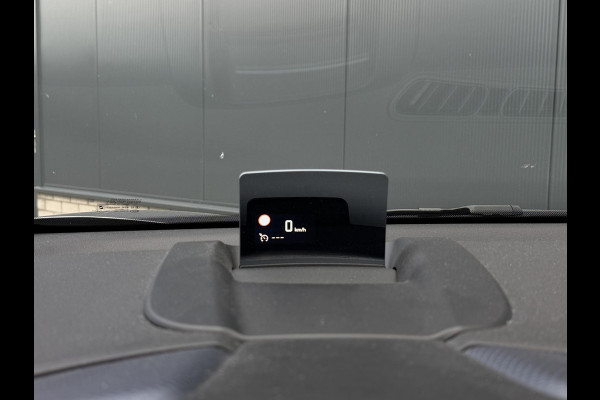 Citroën C3 Aircross 1.2 PureTech Shine Ripcurl 17"/Trekhaak/Stoelverwarming/Head-up/Camera/Apple Carplay & Android Auto