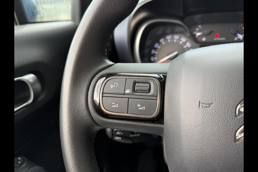 Citroën C3 Aircross 1.2 PureTech Shine Ripcurl 17"/Trekhaak/Stoelverwarming/Head-up/Camera/Apple Carplay & Android Auto