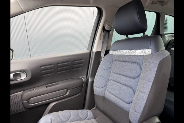 Citroën C3 Aircross 1.2 PureTech Shine Ripcurl 17"/Trekhaak/Stoelverwarming/Head-up/Camera/Apple Carplay & Android Auto