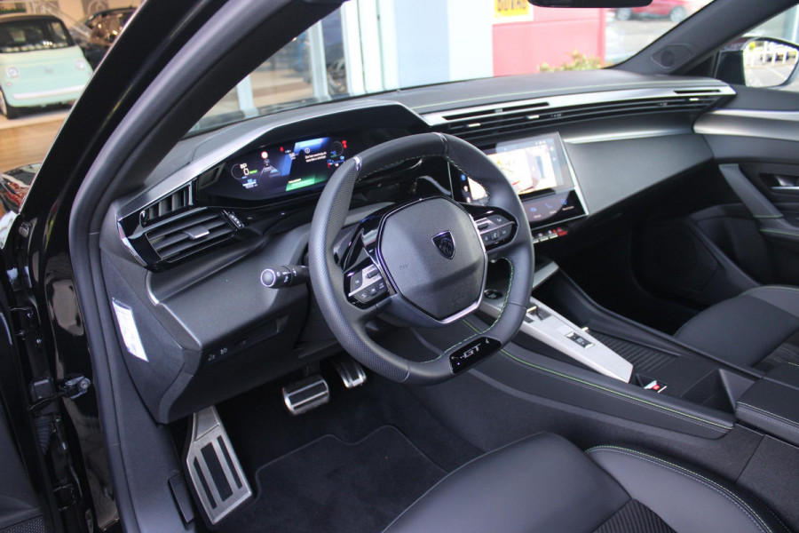 Peugeot e-308 SW GT 54 kWh | 360° CAMERA | ELEKTRISCHE STOEL VERSTELLING MET MASAGE FUNTIE | VOORSTOELEN VERWARMD | ALCANTARA BEKLEDING | DRAADLOZE APPLE CARPLAY/ANDROID AUTO | DAB+ RADIO | ADAPTIVE CRUISE CONTROL | 17" LICHTMETALEN VELGEN | CLIMATE CONTROL | ELEKTRISCH BEDIENBARE ACHTERKLEP |