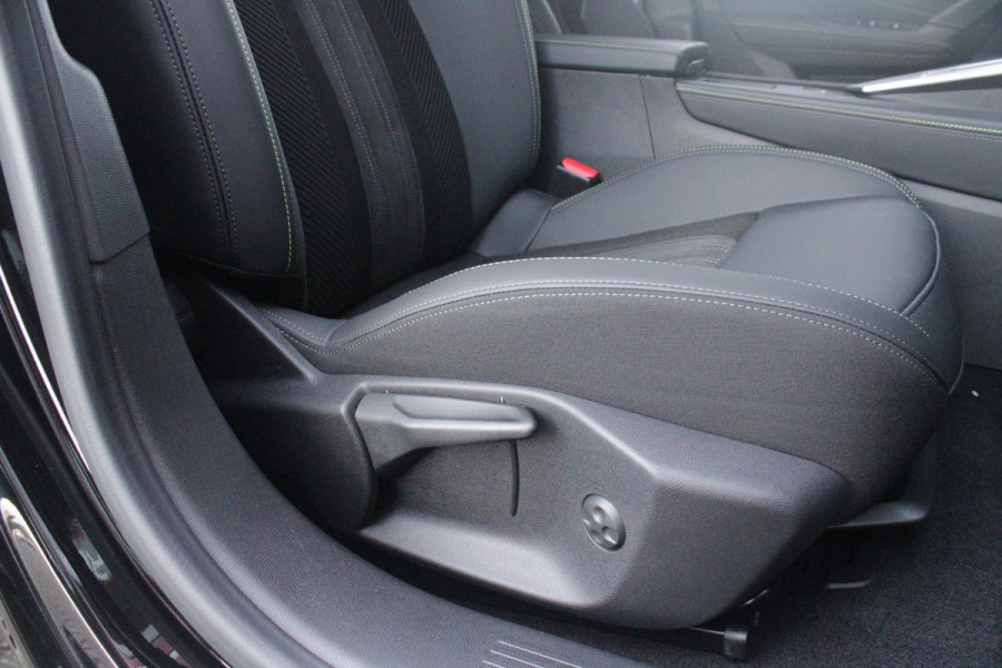 Peugeot e-308 SW GT 54 kWh | 360° CAMERA | ELEKTRISCHE STOEL VERSTELLING MET MASAGE FUNTIE | VOORSTOELEN VERWARMD | ALCANTARA BEKLEDING | DRAADLOZE APPLE CARPLAY/ANDROID AUTO | DAB+ RADIO | ADAPTIVE CRUISE CONTROL | 17" LICHTMETALEN VELGEN | CLIMATE CONTROL | ELEKTRISCH BEDIENBARE ACHTERKLEP |