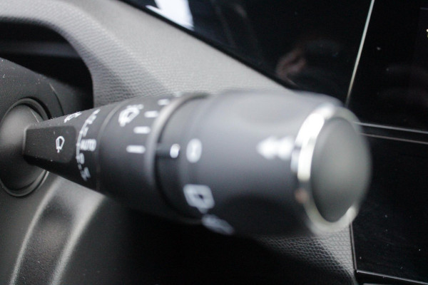 Peugeot e-308 SW GT 54 kWh | 360° CAMERA | ELEKTRISCHE STOEL VERSTELLING MET MASAGE FUNTIE | VOORSTOELEN VERWARMD | ALCANTARA BEKLEDING | DRAADLOZE APPLE CARPLAY/ANDROID AUTO | DAB+ RADIO | ADAPTIVE CRUISE CONTROL | 17" LICHTMETALEN VELGEN | CLIMATE CONTROL | ELEKTRISCH BEDIENBARE ACHTERKLEP |