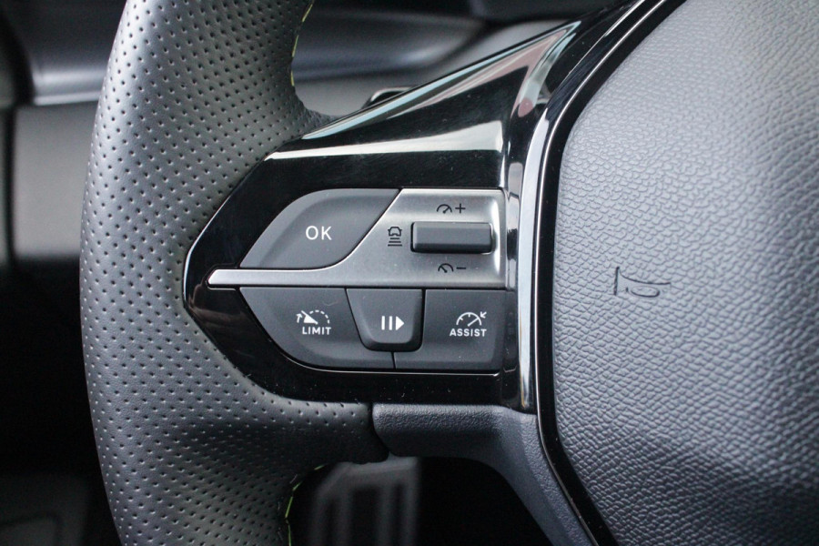 Peugeot e-308 SW GT 54 kWh | 360° CAMERA | ELEKTRISCHE STOEL VERSTELLING MET MASAGE FUNTIE | VOORSTOELEN VERWARMD | ALCANTARA BEKLEDING | DRAADLOZE APPLE CARPLAY/ANDROID AUTO | DAB+ RADIO | ADAPTIVE CRUISE CONTROL | 17" LICHTMETALEN VELGEN | CLIMATE CONTROL | ELEKTRISCH BEDIENBARE ACHTERKLEP |