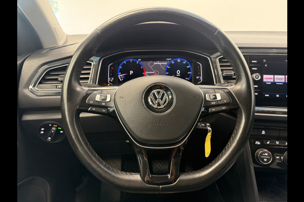 Volkswagen T-Roc 1.5 TSI Sport ACC Panoramadak PDC Automaat