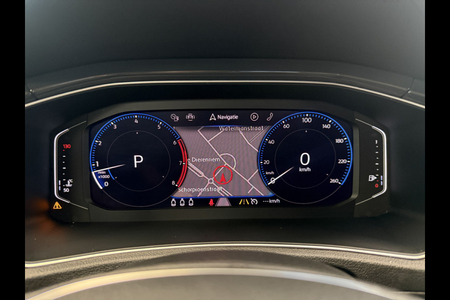 Volkswagen T-Roc 1.5 TSI Sport ACC Panoramadak PDC Automaat