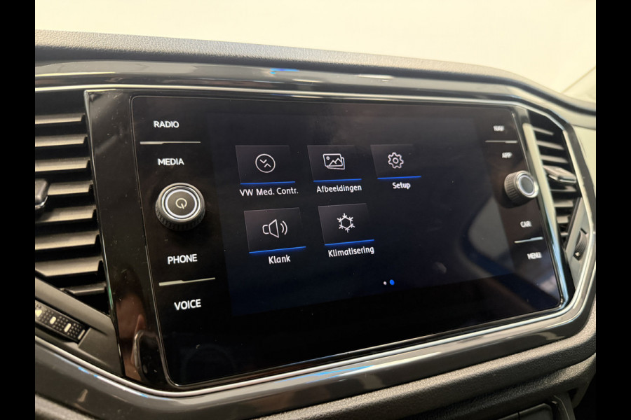 Volkswagen T-Roc 1.5 TSI Sport ACC Panoramadak PDC Automaat