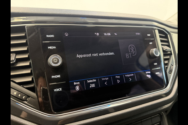 Volkswagen T-Roc 1.5 TSI Sport ACC Panoramadak PDC Automaat